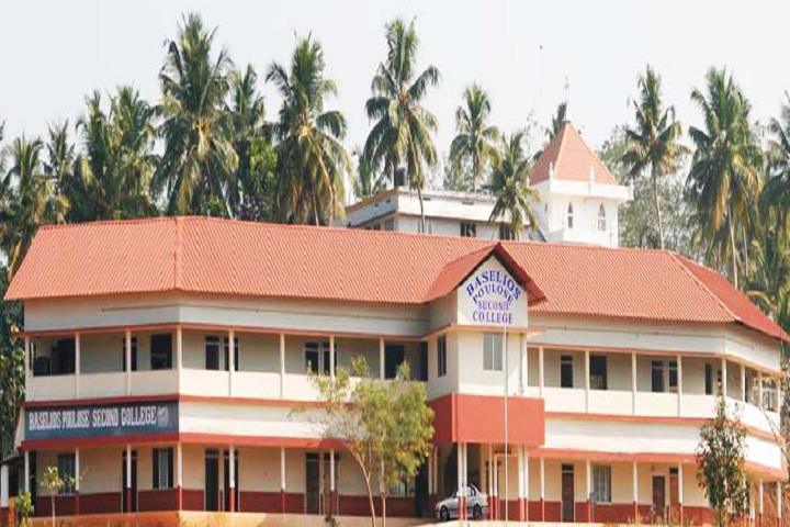 https://cache.careers360.mobi/media/colleges/social-media/media-gallery/14322/2020/3/18/Campus View of Baselios Poulose Second College Ernakulam_Campus-View.png